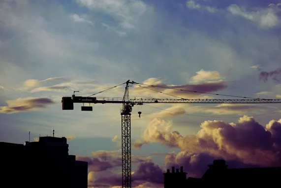 Photographie d'une grue